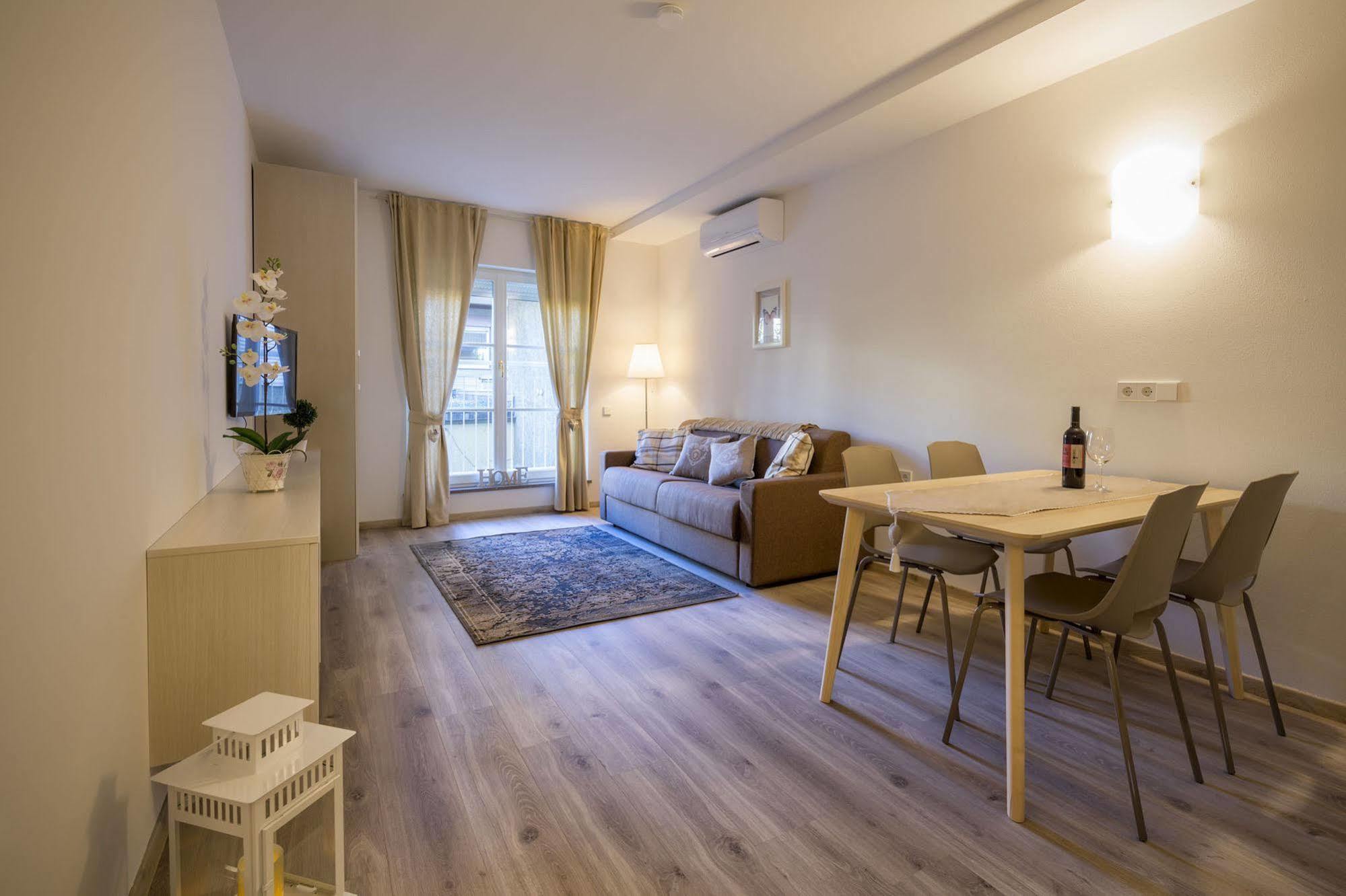 Stay Cooper L Tivoli Bolzano Exterior photo