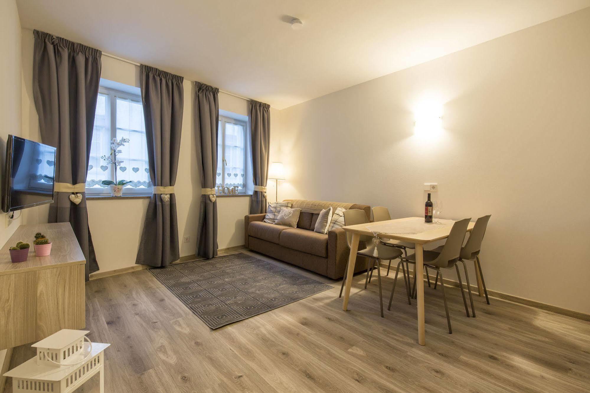 Stay Cooper L Tivoli Bolzano Exterior photo