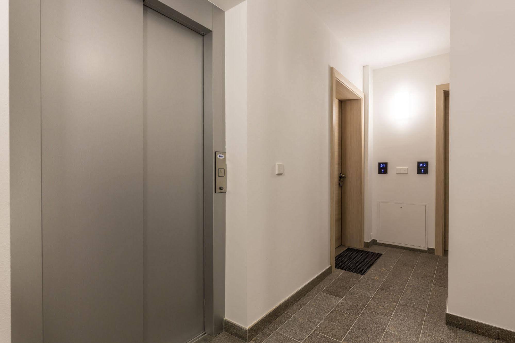 Stay Cooper L Tivoli Bolzano Exterior photo
